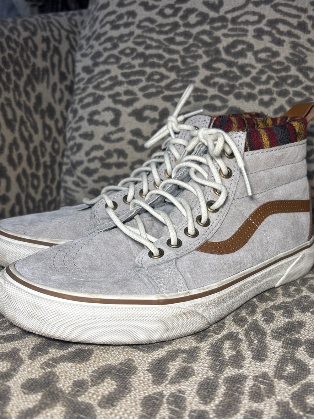 Vans sk8 MTE Scotchbrite light grey suede high top sneaker Aztec fabric accent - Picture 2 of 14